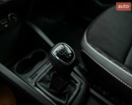 Шкода Фабия, объемом двигателя 1 л и пробегом 68 тыс. км за 8258 $, фото 12 на Automoto.ua