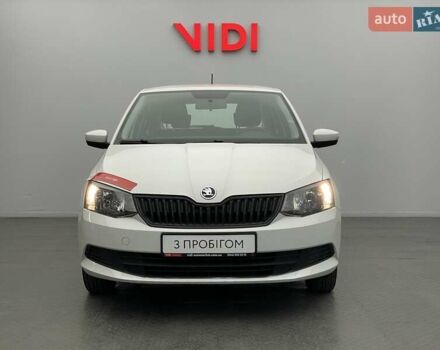 Шкода Фабия, объемом двигателя 1 л и пробегом 85 тыс. км за 7910 $, фото 4 на Automoto.ua