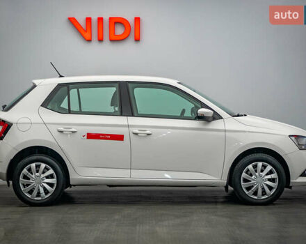 Шкода Фабия, объемом двигателя 1 л и пробегом 88 тыс. км за 8434 $, фото 3 на Automoto.ua