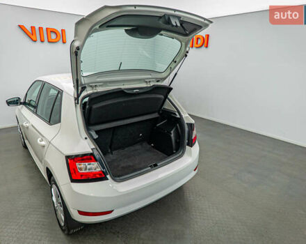 Шкода Фабия, объемом двигателя 1 л и пробегом 73 тыс. км за 8553 $, фото 6 на Automoto.ua