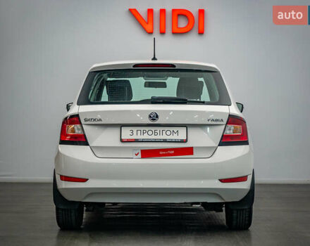Шкода Фабия, объемом двигателя 1 л и пробегом 88 тыс. км за 8434 $, фото 5 на Automoto.ua