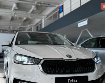 Шкода Фабия 2025 в Киеве на Automoto.ua Шкода Фабия, объемом двигателя 1.5 л и пробегом 0 тыс. км за 24194 $, фото 1 на Automoto.ua