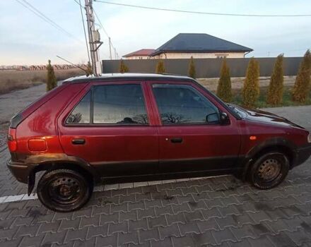 Шкода Фабия, объемом двигателя 1.3 л и пробегом 300 тыс. км за 1000 $, фото 3 на Automoto.ua