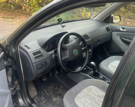 Шкода Фабия, объемом двигателя 1.4 л и пробегом 251 тыс. км за 2600 $, фото 4 на Automoto.ua