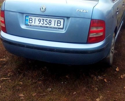 Шкода Фабия, объемом двигателя 1.4 л и пробегом 210 тыс. км за 3000 $, фото 2 на Automoto.ua
