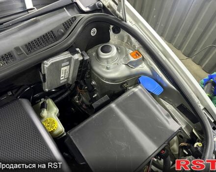 Шкода Фабия, объемом двигателя 1.2 л и пробегом 107 тыс. км за 3900 $, фото 3 на Automoto.ua
