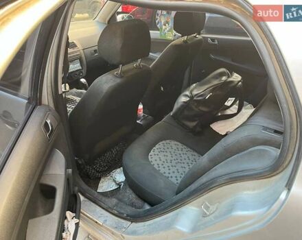 Шкода Фабия, объемом двигателя 1.39 л и пробегом 440 тыс. км за 1900 $, фото 6 на Automoto.ua