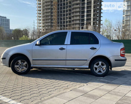 Шкода Фабія, об'ємом двигуна 1.4 л та пробігом 313 тис. км за 3899 $, фото 6 на Automoto.ua