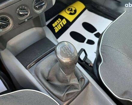 Шкода Фабия, объемом двигателя 0 л и пробегом 229 тыс. км за 2800 $, фото 12 на Automoto.ua