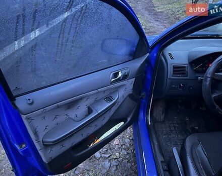 Шкода Фабия, объемом двигателя 1.4 л и пробегом 450 тыс. км за 2900 $, фото 2 на Automoto.ua
