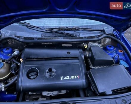 Шкода Фабия, объемом двигателя 1.4 л и пробегом 450 тыс. км за 2900 $, фото 1 на Automoto.ua