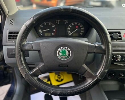 Шкода Фабия, объемом двигателя 1.4 л и пробегом 244 тыс. км за 3600 $, фото 11 на Automoto.ua