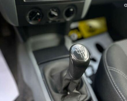 Шкода Фабия, объемом двигателя 1.4 л и пробегом 244 тыс. км за 3600 $, фото 14 на Automoto.ua