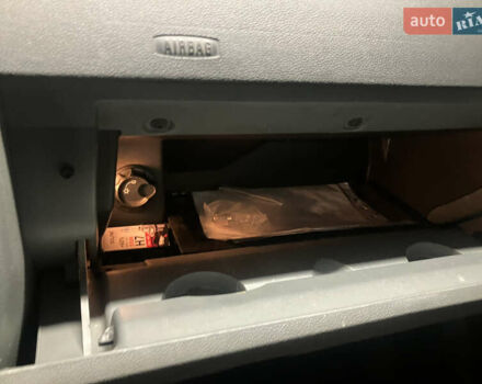 Шкода Фабия, объемом двигателя 1.9 л и пробегом 326 тыс. км за 3490 $, фото 15 на Automoto.ua