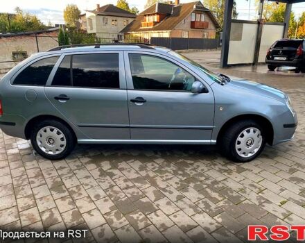 Шкода Фабия, объемом двигателя 1.4 л и пробегом 188 тыс. км за 3990 $, фото 7 на Automoto.ua