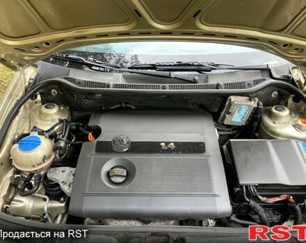 Шкода Фабия, объемом двигателя 1.4 л и пробегом 240 тыс. км за 4500 $, фото 5 на Automoto.ua