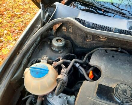 Шкода Фабия, объемом двигателя 1.4 л и пробегом 249 тыс. км за 4150 $, фото 8 на Automoto.ua