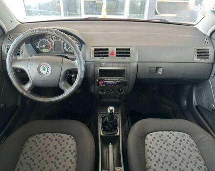 Шкода Фабия, объемом двигателя 1.2 л и пробегом 300 тыс. км за 2550 $, фото 28 на Automoto.ua