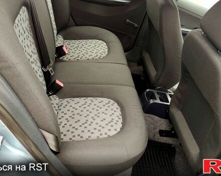 Шкода Фабия, объемом двигателя 1.4 л и пробегом 194 тыс. км за 4900 $, фото 1 на Automoto.ua