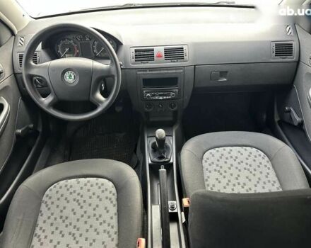 Шкода Фабия, объемом двигателя 1.2 л и пробегом 158 тыс. км за 4690 $, фото 23 на Automoto.ua