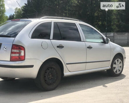 Шкода Фабія, об'ємом двигуна 1.39 л та пробігом 212 тис. км за 3800 $, фото 5 на Automoto.ua