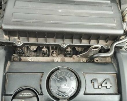 Шкода Фабия, объемом двигателя 1.39 л и пробегом 264 тыс. км за 4200 $, фото 3 на Automoto.ua