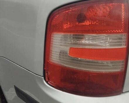 Шкода Фабия, объемом двигателя 1.39 л и пробегом 264 тыс. км за 4200 $, фото 9 на Automoto.ua