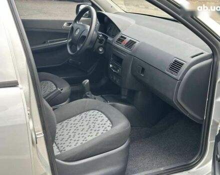 Шкода Фабия, объемом двигателя 1.2 л и пробегом 158 тыс. км за 4690 $, фото 20 на Automoto.ua