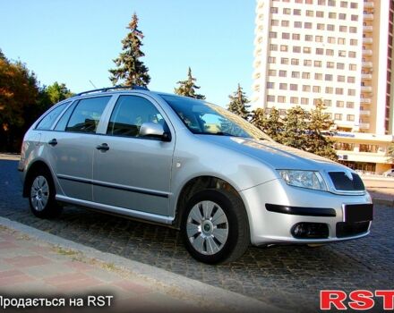 Шкода Фабия, объемом двигателя 1.4 л и пробегом 176 тыс. км за 4799 $, фото 3 на Automoto.ua