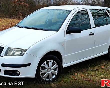 Шкода Фабия, объемом двигателя 12 л и пробегом 299 тыс. км за 4567 $, фото 2 на Automoto.ua