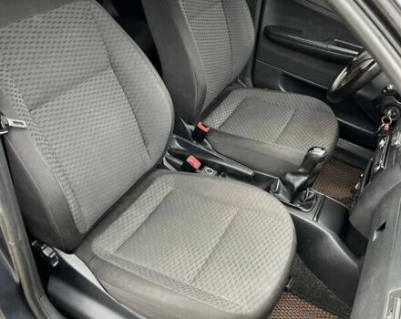 Шкода Фабия 2007 в Кривом Роге на Automoto.ua Шкода Фабия, объемом двигателя 1.2 л и пробегом 180 тыс. км за 3699 $, фото 8 на Automoto.ua