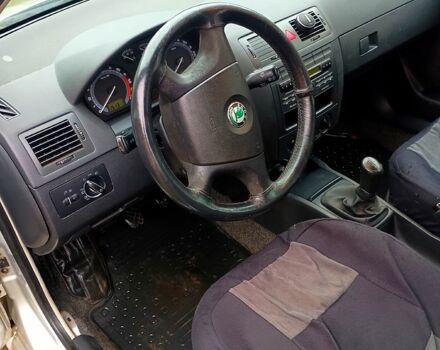 Шкода Фабия, объемом двигателя 1.4 л и пробегом 385 тыс. км за 3530 $, фото 6 на Automoto.ua