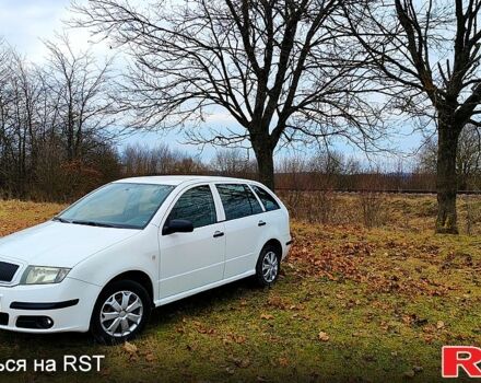 Шкода Фабия, объемом двигателя 12 л и пробегом 299 тыс. км за 4567 $, фото 4 на Automoto.ua