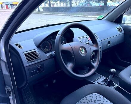 Шкода Фабия, объемом двигателя 14 л и пробегом 173 тыс. км за 5000 $, фото 6 на Automoto.ua