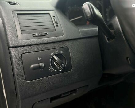 Шкода Фабия, объемом двигателя 1.2 л и пробегом 310 тыс. км за 4500 $, фото 17 на Automoto.ua