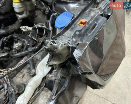 Шкода Фабия, объемом двигателя 1.4 л и пробегом 200 тыс. км за 2800 $, фото 5 на Automoto.ua