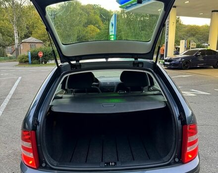 Шкода Фабия, объемом двигателя 1.4 л и пробегом 133 тыс. км за 5300 $, фото 9 на Automoto.ua