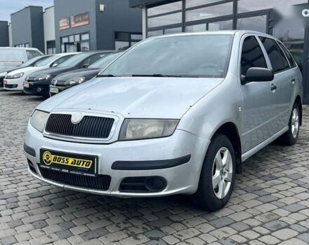 Шкода Фабия, объемом двигателя 1.2 л и пробегом 310 тыс. км за 4500 $, фото 2 на Automoto.ua