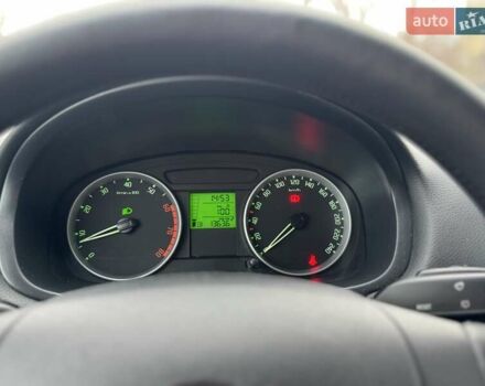 Шкода Фабія, об'ємом двигуна 1.6 л та пробігом 244 тис. км за 4850 $, фото 8 на Automoto.ua