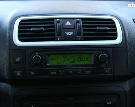 Шкода Фабія, об'ємом двигуна 1.4 л та пробігом 184 тис. км за 5800 $, фото 19 на Automoto.ua