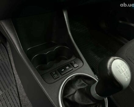 Шкода Фабия, объемом двигателя 1.4 л и пробегом 224 тыс. км за 5800 $, фото 29 на Automoto.ua