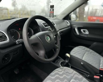 Шкода Фабія, об'ємом двигуна 1.4 л та пробігом 217 тис. км за 5700 $, фото 21 на Automoto.ua