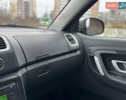 Шкода Фабія, об'ємом двигуна 1.6 л та пробігом 244 тис. км за 4850 $, фото 5 на Automoto.ua