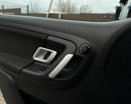 Шкода Фабия, объемом двигателя 1.4 л и пробегом 224 тыс. км за 5800 $, фото 19 на Automoto.ua