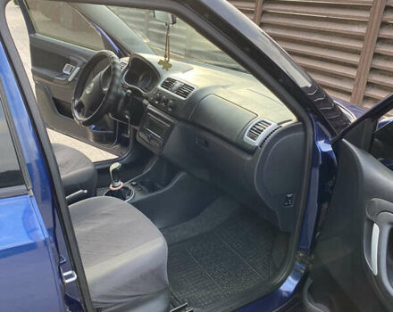 Шкода Фабия, объемом двигателя 1.39 л и пробегом 238 тыс. км за 4900 $, фото 4 на Automoto.ua