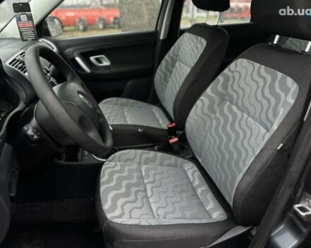 Шкода Фабія, об'ємом двигуна 1.4 л та пробігом 217 тис. км за 5700 $, фото 23 на Automoto.ua