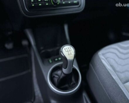 Шкода Фабия, объемом двигателя 1.6 л и пробегом 156 тыс. км за 6200 $, фото 26 на Automoto.ua