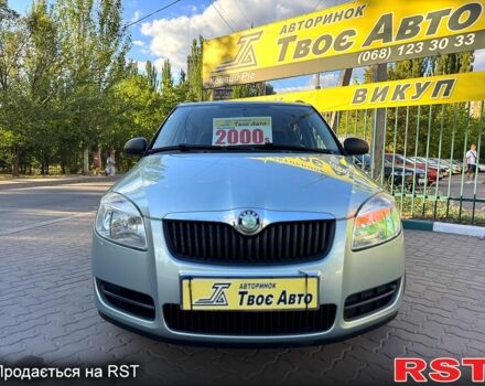 Шкода Фабия, объемом двигателя 1.4 л и пробегом 181 тыс. км за 6400 $, фото 1 на Automoto.ua