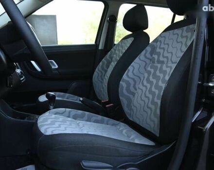 Шкода Фабия, объемом двигателя 1.4 л и пробегом 235 тыс. км за 5800 $, фото 18 на Automoto.ua