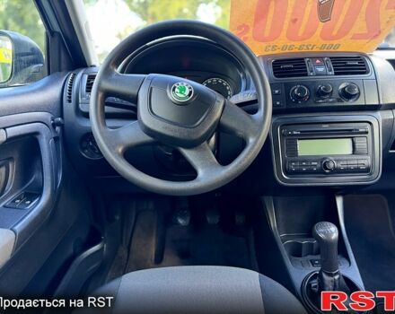 Шкода Фабия, объемом двигателя 1.4 л и пробегом 181 тыс. км за 6400 $, фото 7 на Automoto.ua